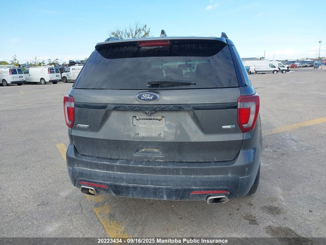 1FM5K8GT5GGB67255 Ford Explorer