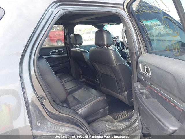 1FM5K8GT5GGB67255 Ford Explorer