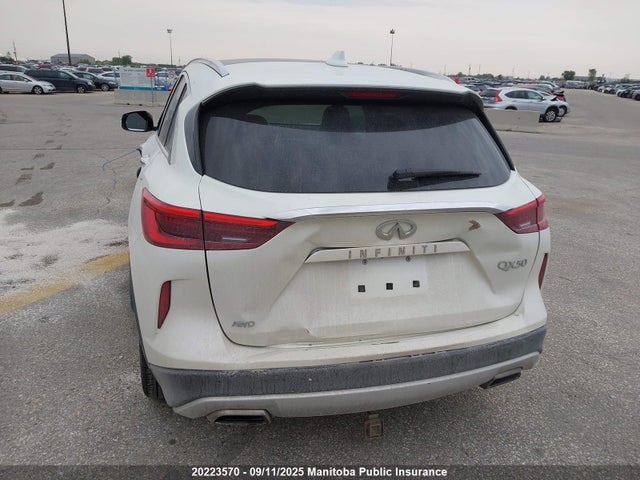 3PCAJ5M35KF127138 Infiniti QX50