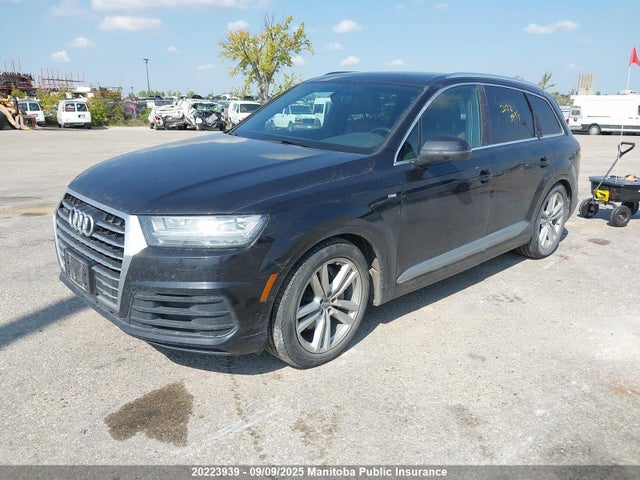 WA1WAAF71HD054410 Audi Q7