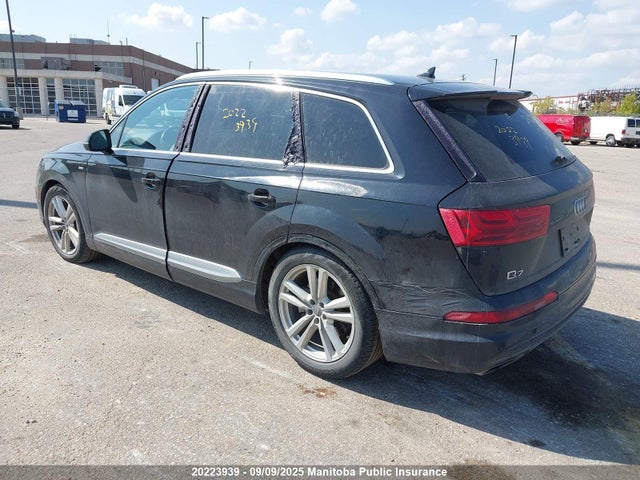 WA1WAAF71HD054410 Audi Q7