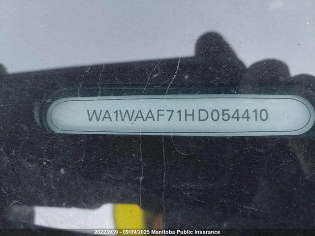 WA1WAAF71HD054410 Audi Q7