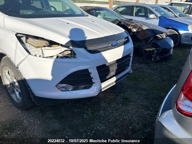 1FMCU0GX9GUA86427 Ford 2016