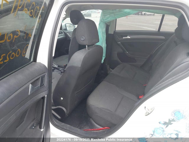 3VWG57AU4MM002392 Volkswagen Golf