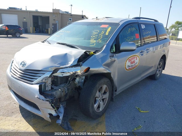 Toyota 2gr-fks 2017 5TDKZ3DC5HS869061 Image 2