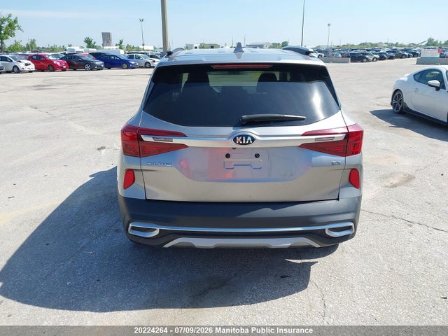 KIA SELTOS EX 2021 KNDEUCAA1M7205522 Image 16