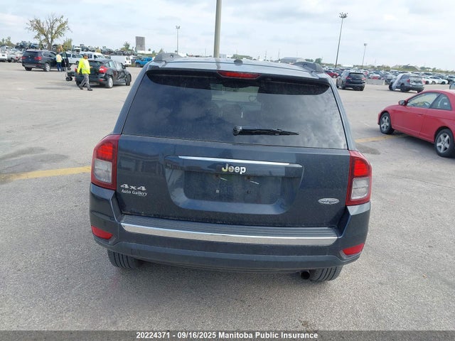 1C4NJDAB8FD392818 Jeep Compass