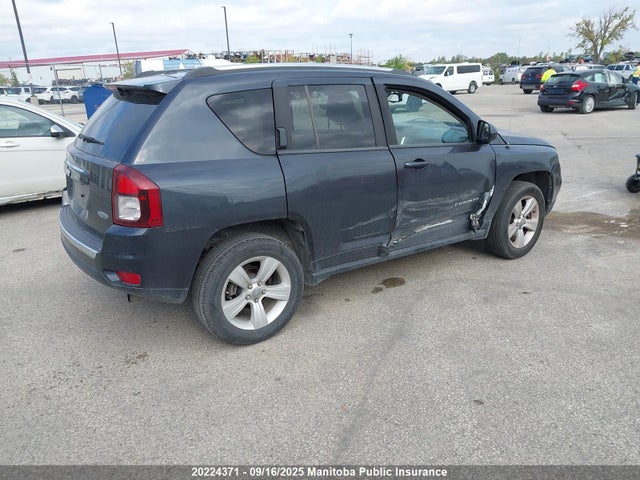 1C4NJDAB8FD392818 Jeep Compass