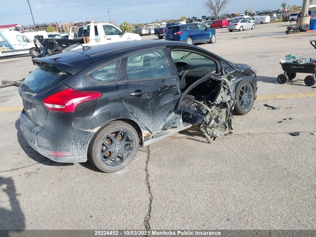 Ford 2015 2015 1FADP3K28FL297013 Image 4