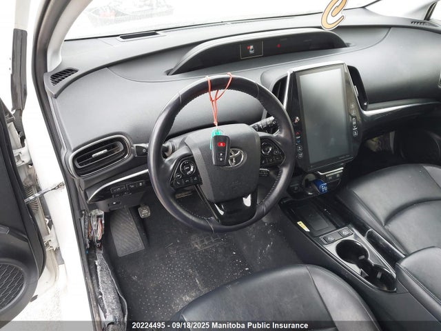 JTDL9RFUXL3014122 Toyota 2zr-fxe,1nm