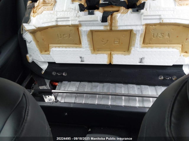 JTDL9RFUXL3014122 Toyota 2zr-fxe,1nm