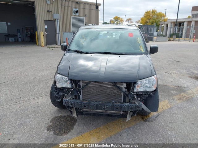 2C4RDGBG9FR527774 Dodge Grand Caravan