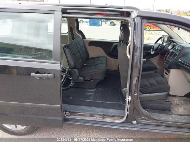 2C4RDGBG9FR527774 Dodge Grand Caravan