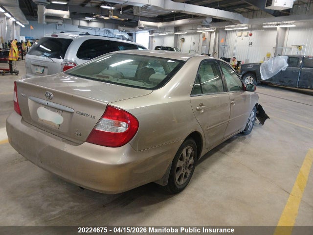 2003 Toyota Camry Le V6 Le V6 მანქანა იყიდება აუქციონზე, vin: JTDBF32K330115154, აუქციონის ნომერი: 20224675