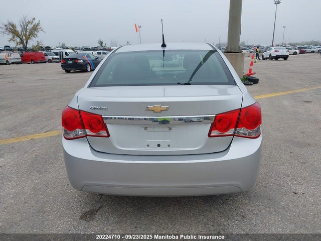 Chevrolet luw 2014 1G1PL5SHXE7105416 Image 16