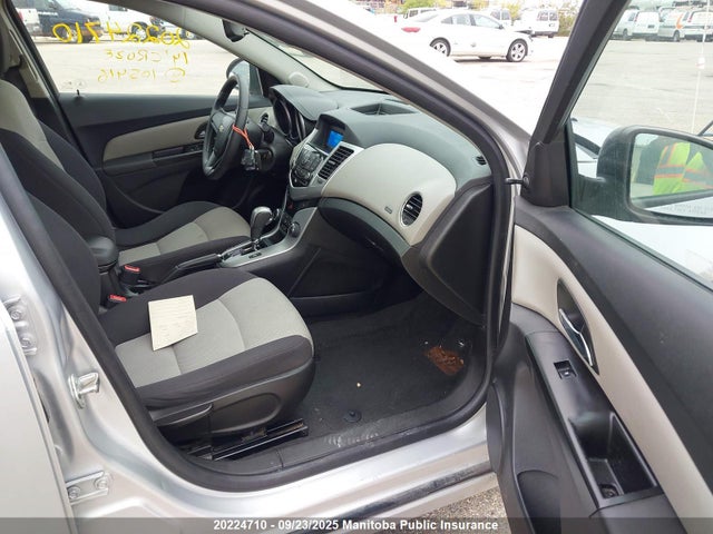 Chevrolet luw 2014 1G1PL5SHXE7105416 Image 5