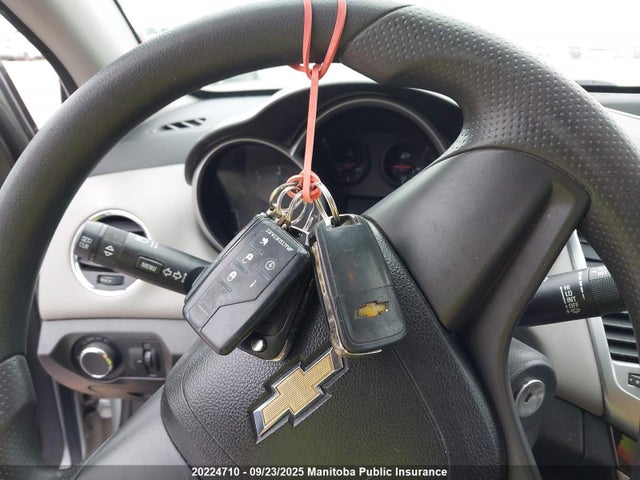 Chevrolet luw 2014 1G1PL5SHXE7105416 Image 7