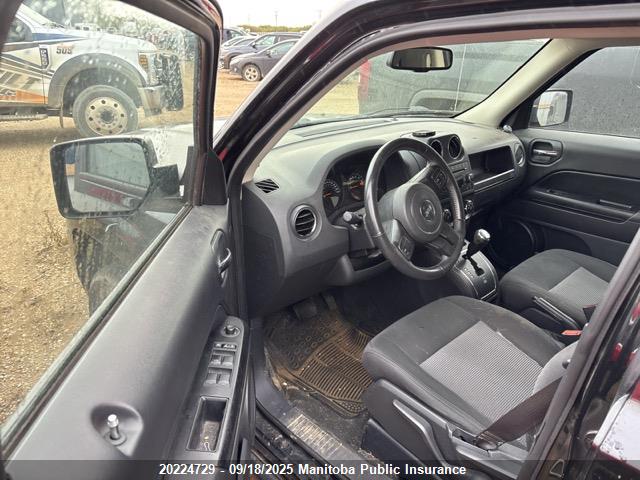 1C4NJRAB8GD588370 Jeep Patriot