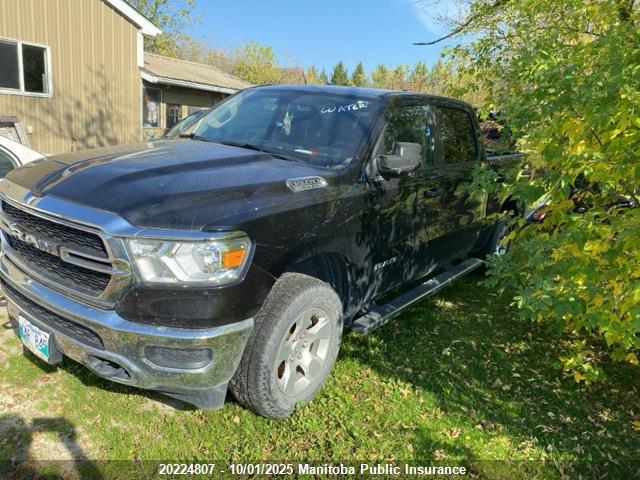 Dodge 1500 2020 1C6SRFGT2LN197169 Image 2
