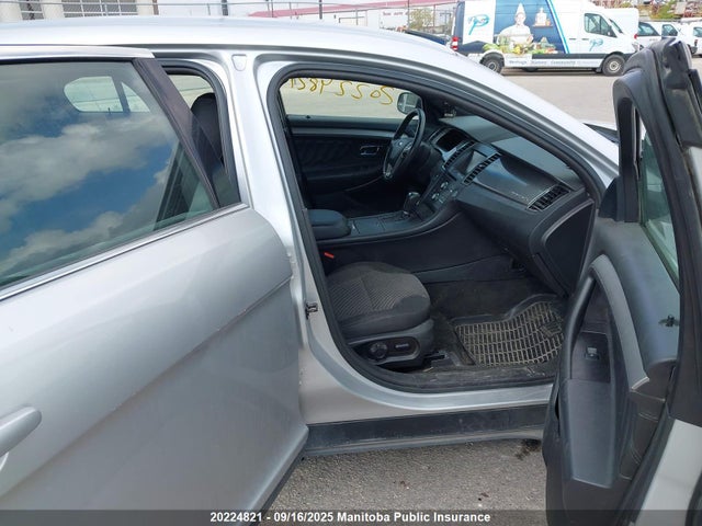 1FAHP2H81FG155425 Ford Taurus