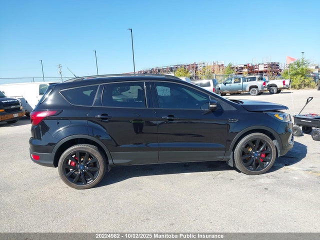 1FMCU9J95KUC13116 Ford 2019
