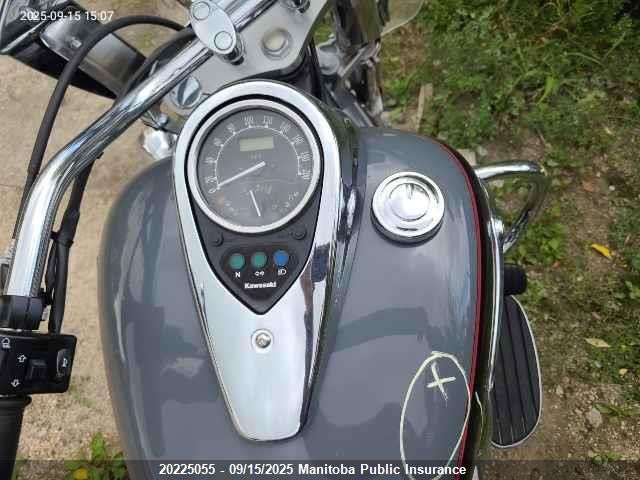 JKAVN2D17PA070177 Kawasaki Vulcan 900