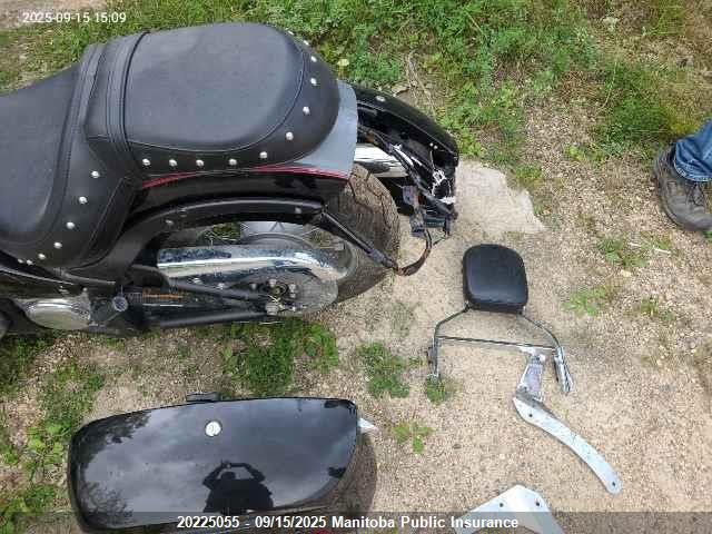 JKAVN2D17PA070177 Kawasaki Vulcan 900