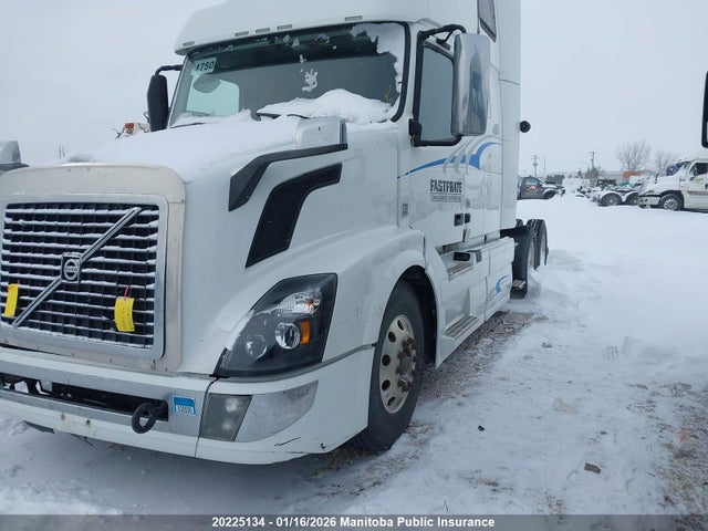 4V4NC9EH0HN986987 Volvo Vnl64t