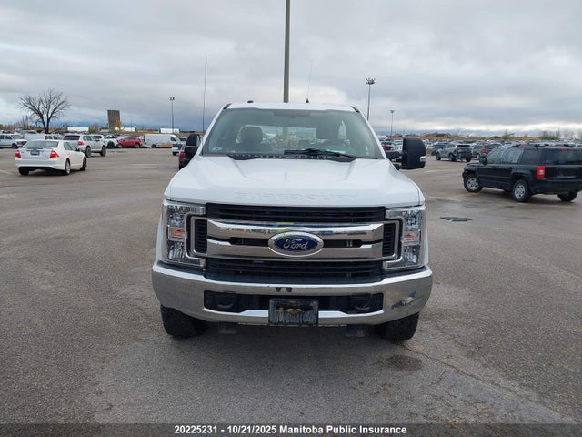 1FT7W2B62KEF07062 Ford F250 Sd Xlt Crew Cab