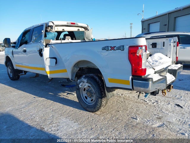 1FT7W2B62KEF07062 Ford F250 Sd Xlt Crew Cab