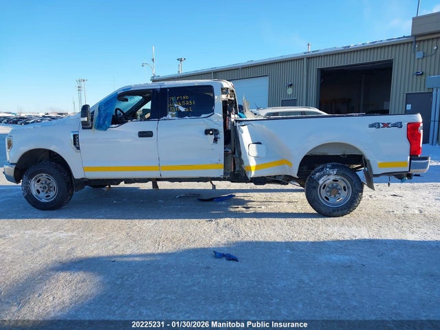 1FT7W2B62KEF07062 Ford F250 Sd Xlt Crew Cab