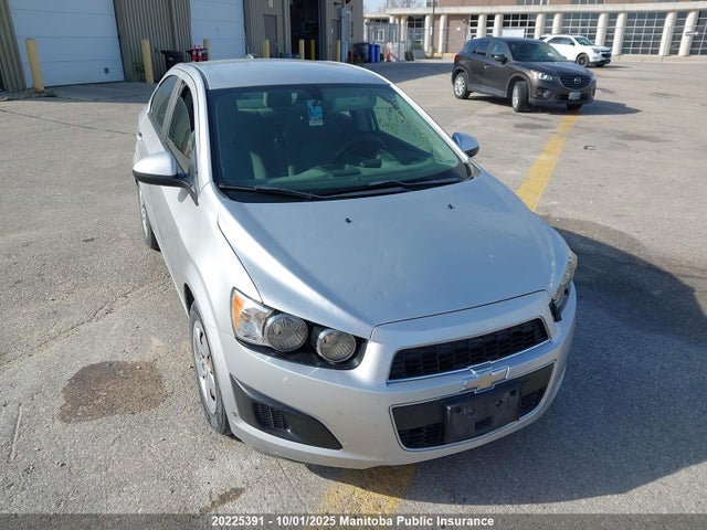 1G1JB5SH5F4114424 Chevrolet luw