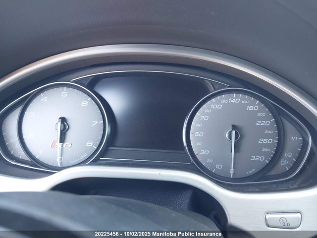 Audi S8 2016 WUAJ5AFD3GN900137 Image 15