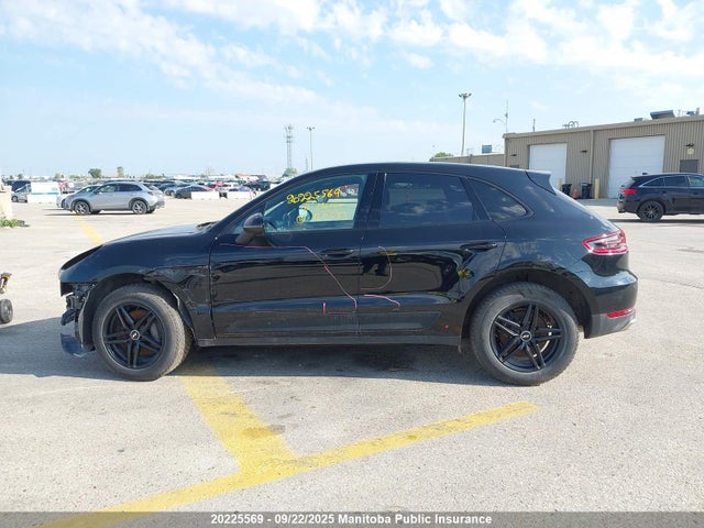 Porsche Macan 2018 WP1AA2A5XJLB11533 Image 14
