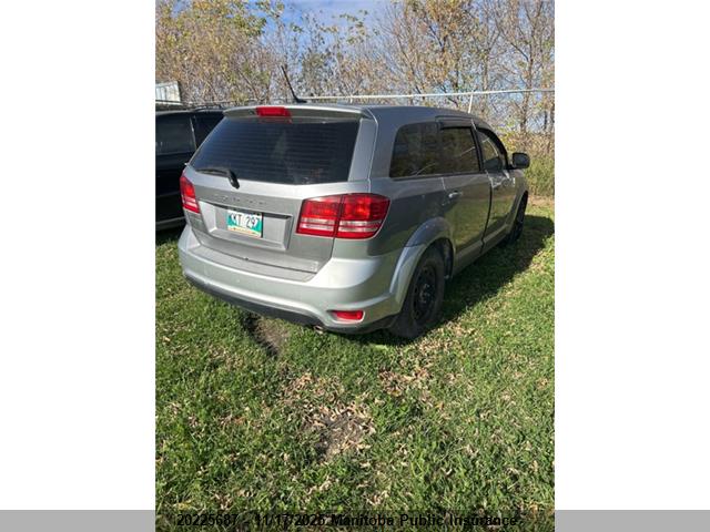 Dodge 2017 2017 3C4PDCABXHT614766 Image 4