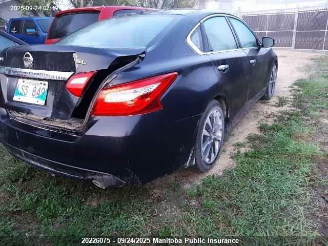 1N4AL3AP1GN346425 Nissan 2016