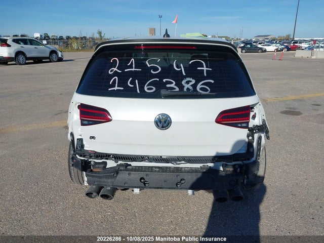 Volkswagen Golf R 2018 WVWVF7AU2JW199100 Image 16