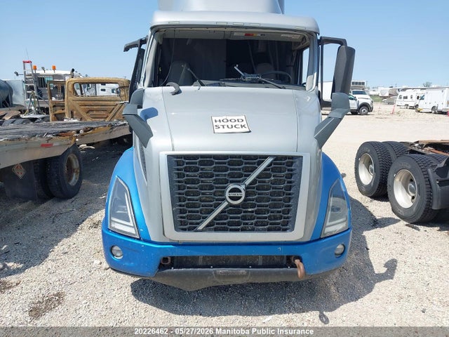 2020 Volvo Vnx მანქანა იყიდება აუქციონზე, vin: 4V4WC9EJ2LN222543, აუქციონის ნომერი: 20226462