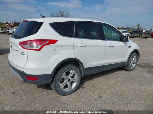 1FMCU0GX8EUE29838 Ford 2014