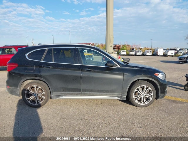WBXHT3C56K5L89481 BMW X1