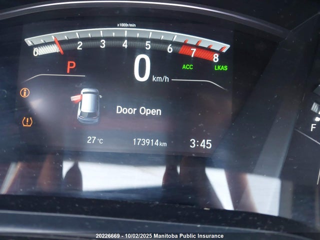 2HKRW2H22HH136636 Honda l15be
