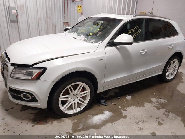 WA1C8CFP6EA083022 Audi Q5 Hybrid