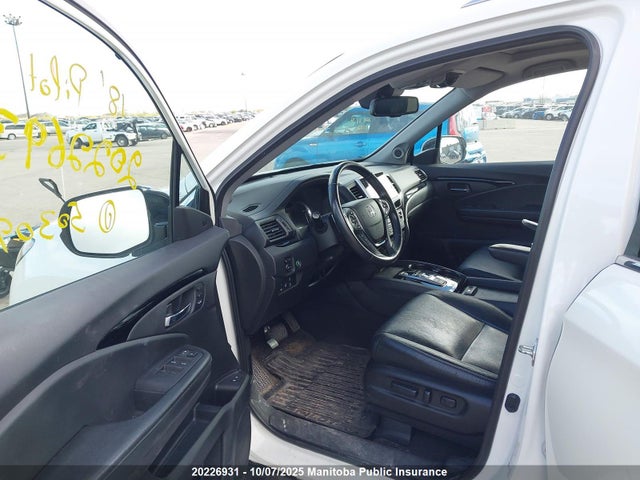Honda j35y6 2018 5FNYF6H96JB503090 Image 5
