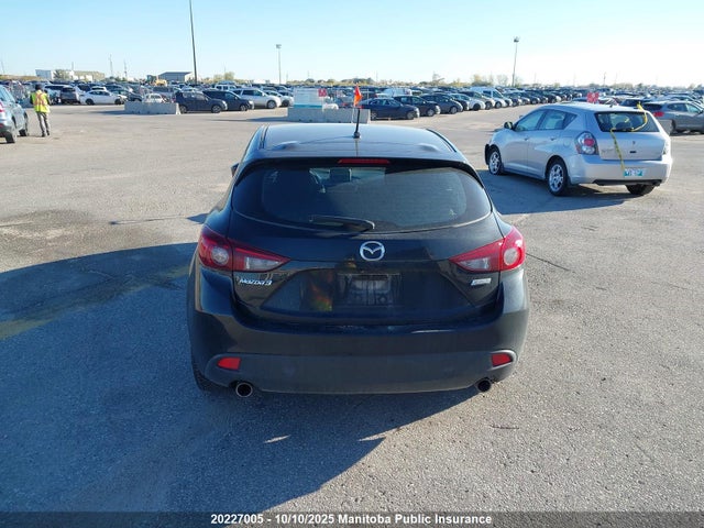 JM1BM1L70E1105070 Mazda pe