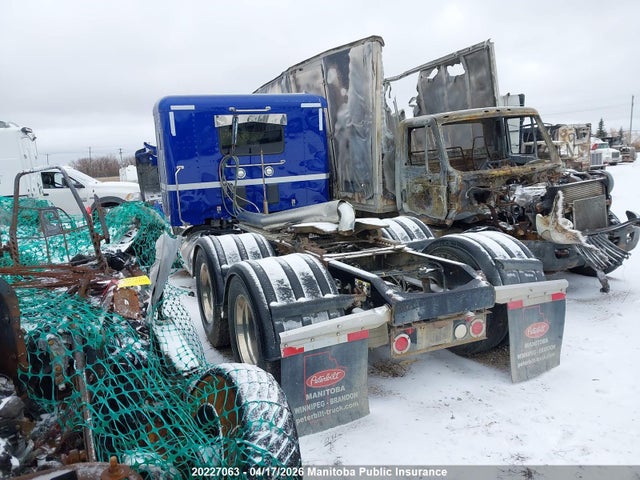 1XPBDP9X3MD752214 Peterbilt 579
