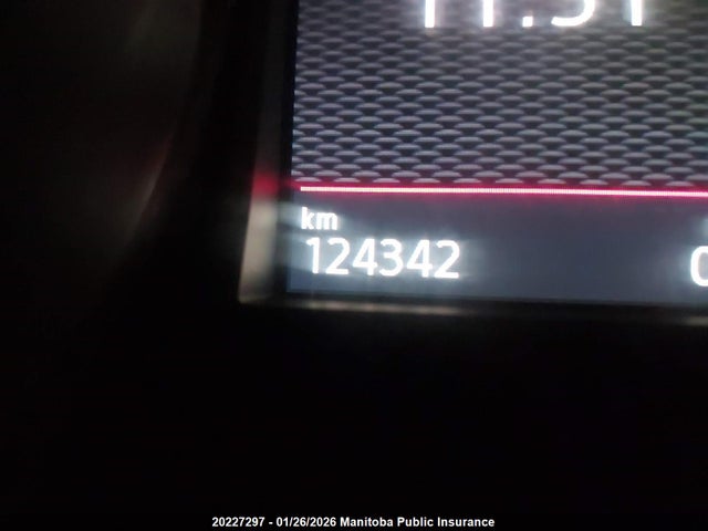 3VW5T7AU5HM000413 Volkswagen GTI S