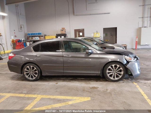 Honda Accord 2014 1HGCR2F98EA806062 Image 13