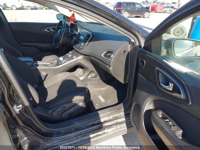 Chrysler 2016 2016 1C3CCCAB8GN103237 Image 5
