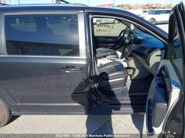 Dodge 2016 2016 2C4RDGBG5GR244595 Image 5