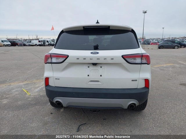 1FMCU0EZ6NUA77542 Ford hev/phev